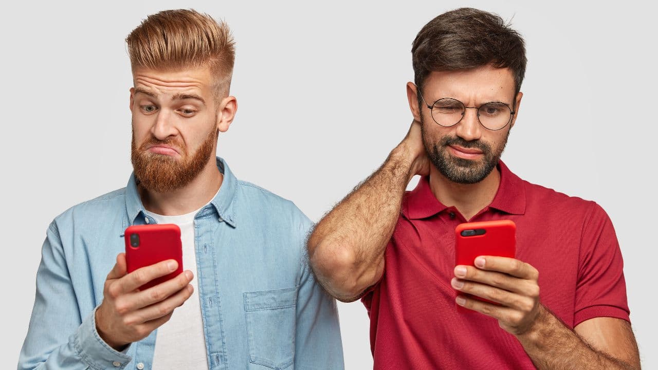 Pros and Cons of Selling Your Phone